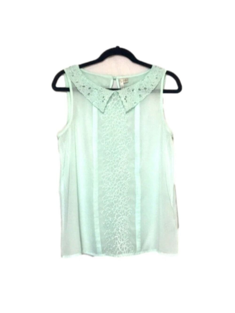 𝅺Lauren Conrad Sheer Sleeveless Blouse Medium